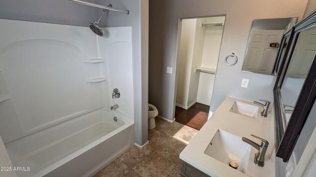 1717 W BUCKHORN Trail, Phoenix, AZ 85085