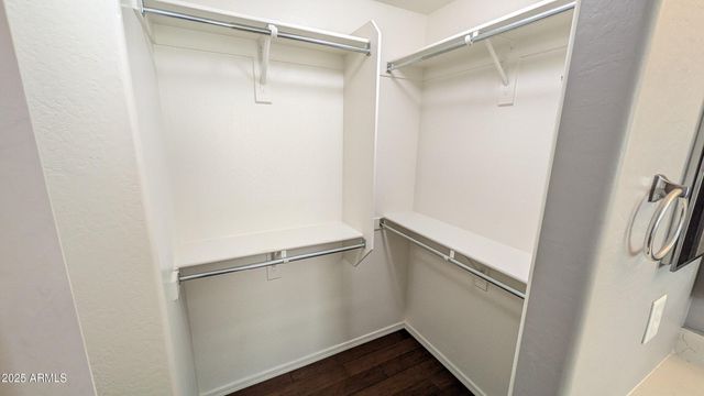 1717 W BUCKHORN Trail, Phoenix, AZ 85085