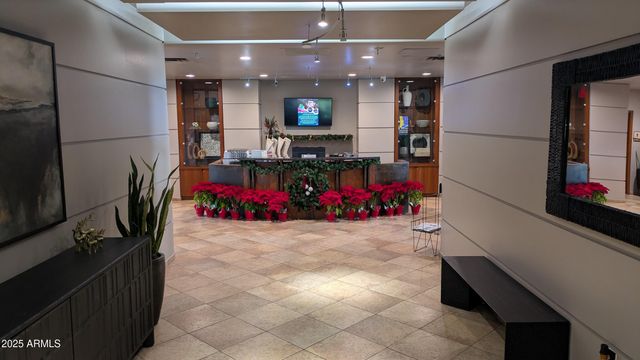 1717 W BUCKHORN Trail, Phoenix, AZ 85085