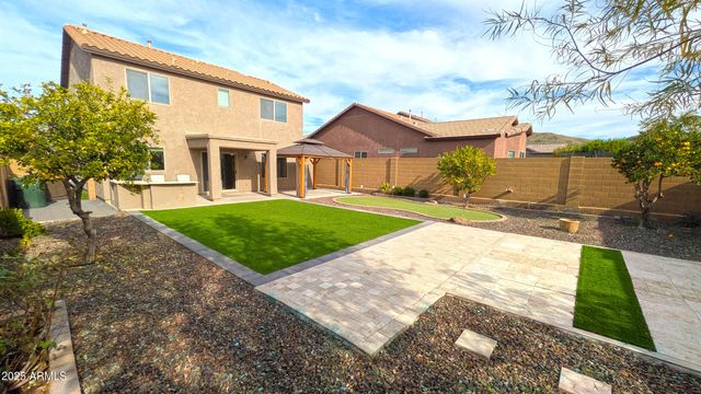 1717 W BUCKHORN Trail, Phoenix, AZ 85085