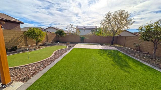 1717 W BUCKHORN Trail, Phoenix, AZ 85085