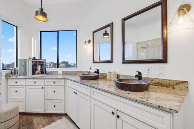 483 Pelican Way, Delray Beach, FL 33483