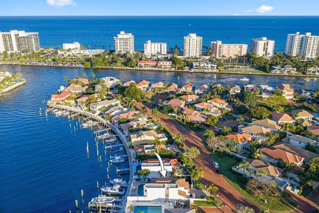 483 Pelican Way, Delray Beach, FL 33483