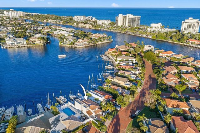 483 Pelican Way, Delray Beach, FL 33483