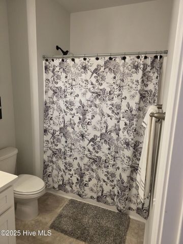 194 Poker House Road, Grimesland, NC 27837