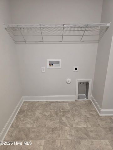 194 Poker House Road, Grimesland, NC 27837