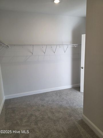 194 Poker House Road, Grimesland, NC 27837