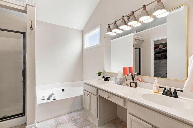 15000 Crabapple Lake Drive, Roswell, GA 30076