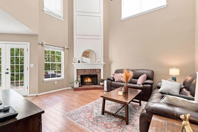 15000 Crabapple Lake Drive, Roswell, GA 30076
