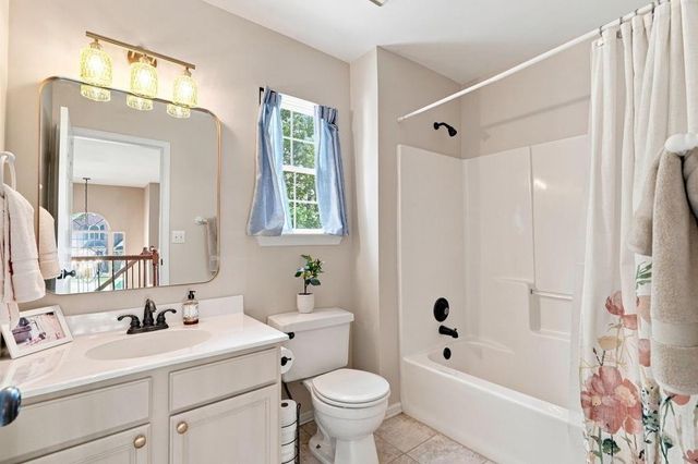 15000 Crabapple Lake Drive, Roswell, GA 30076
