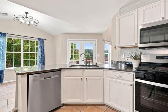15000 Crabapple Lake Drive, Roswell, GA 30076