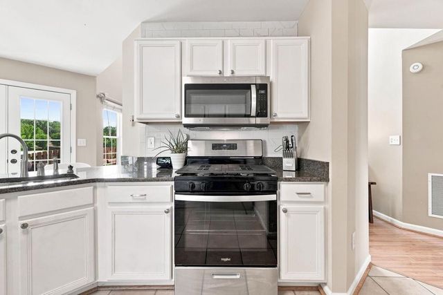 15000 Crabapple Lake Drive, Roswell, GA 30076