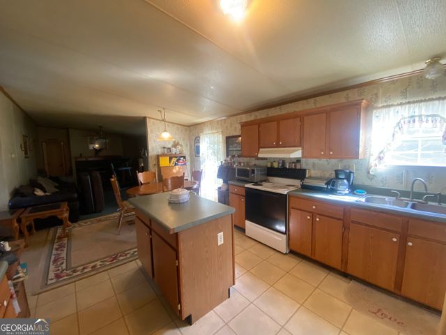 861 Boss Hardy Road, Winder, GA 30680