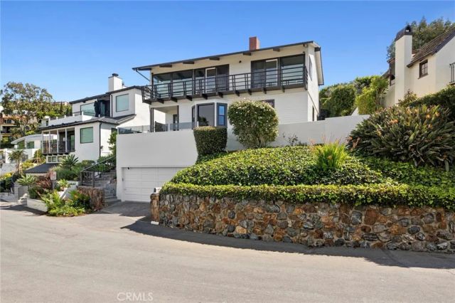 700 Temple Hills Drive, Laguna Beach, CA 92651