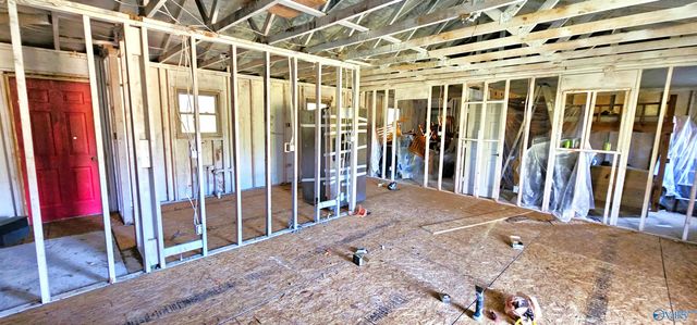 3854 County Road 8, Woodville, AL 35776