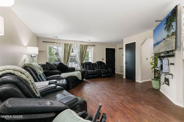1341 Mountain Ash Way, Gardnerville, NV 89410
