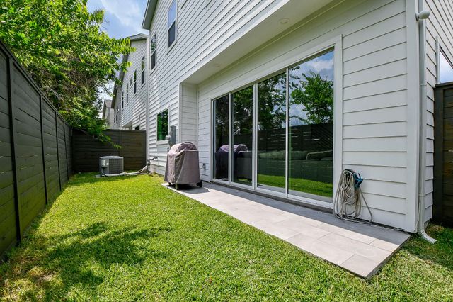 7603 Jacquelyn Gardens Lane, Houston, TX 77055