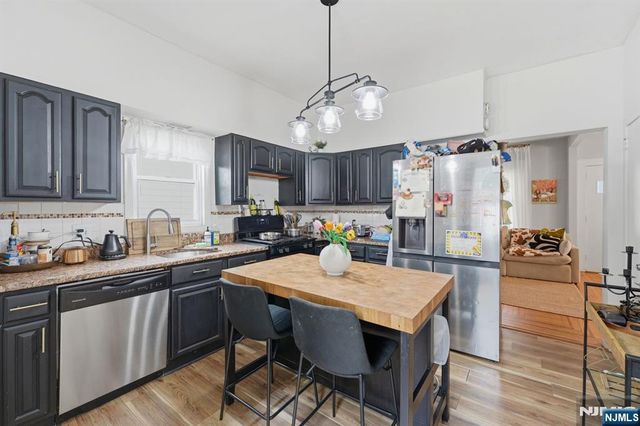 217-219 8th Avenue, Paterson, NJ 07514