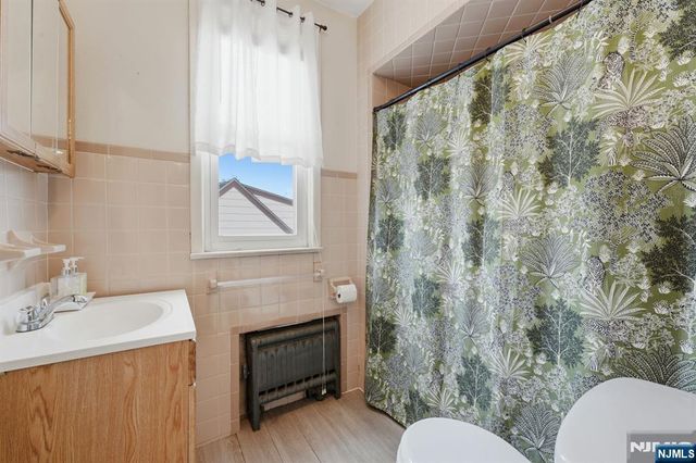 217-219 8th Avenue, Paterson, NJ 07514