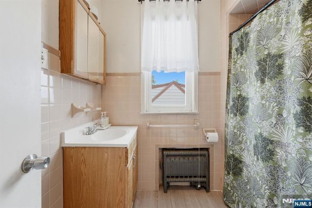 217-219 8th Avenue, Paterson, NJ 07514