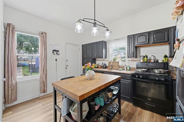 217-219 8th Avenue, Paterson, NJ 07514