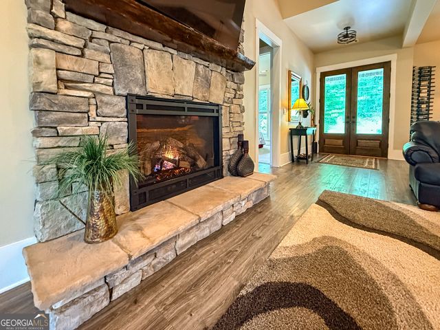 685 Long Mountain Trail, Cleveland, GA 30528