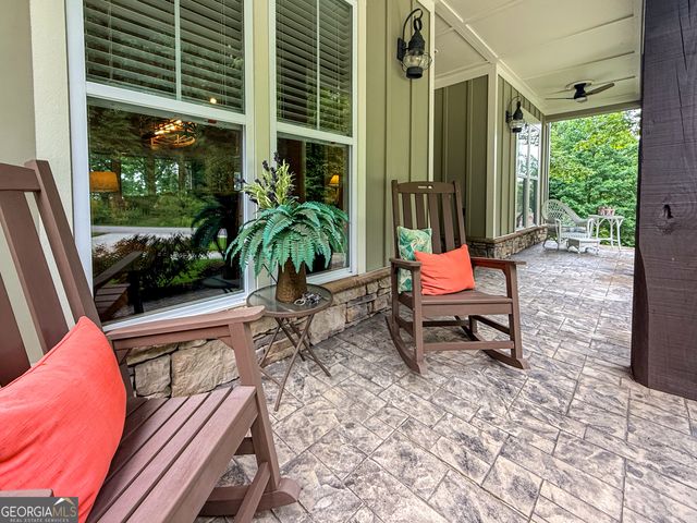685 Long Mountain Trail, Cleveland, GA 30528