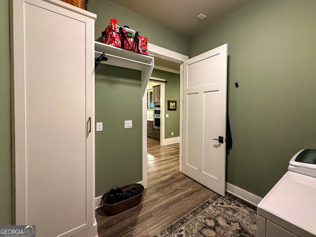 685 Long Mountain Trail, Cleveland, GA 30528