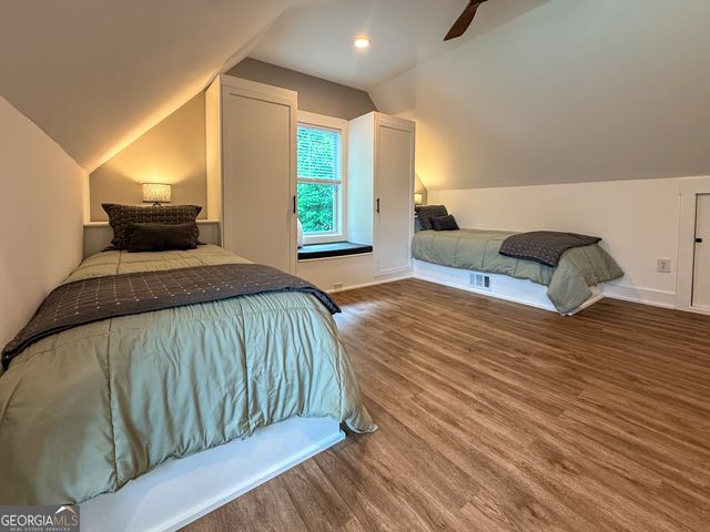 685 Long Mountain Trail, Cleveland, GA 30528