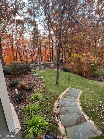 685 Long Mountain Trail, Cleveland, GA 30528