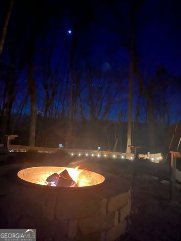 685 Long Mountain Trail, Cleveland, GA 30528
