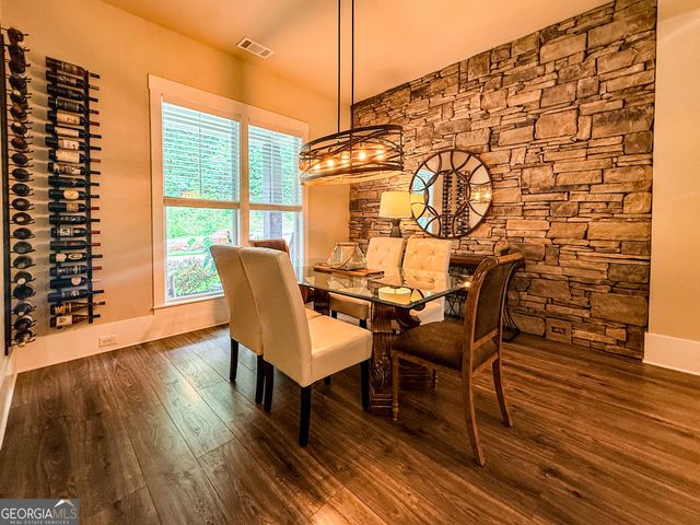 685 Long Mountain Trail, Cleveland, GA 30528