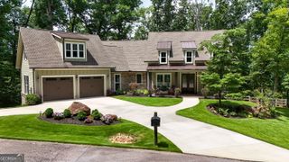 685 Long Mountain Trail, Cleveland, GA 30528