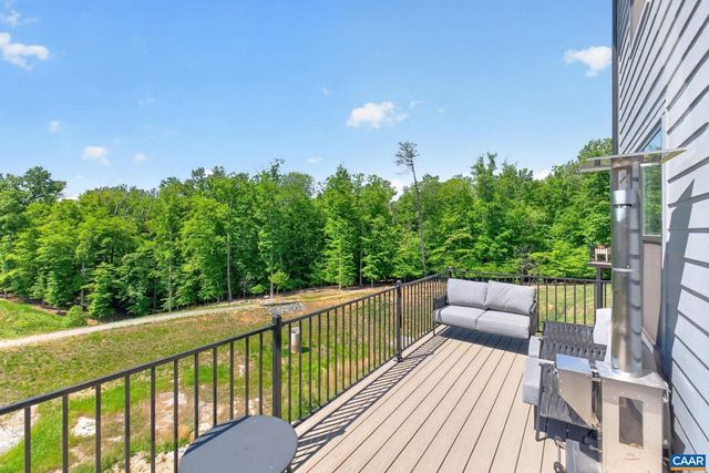 2264 FOWLER CIR, Charlottesville, VA 22901