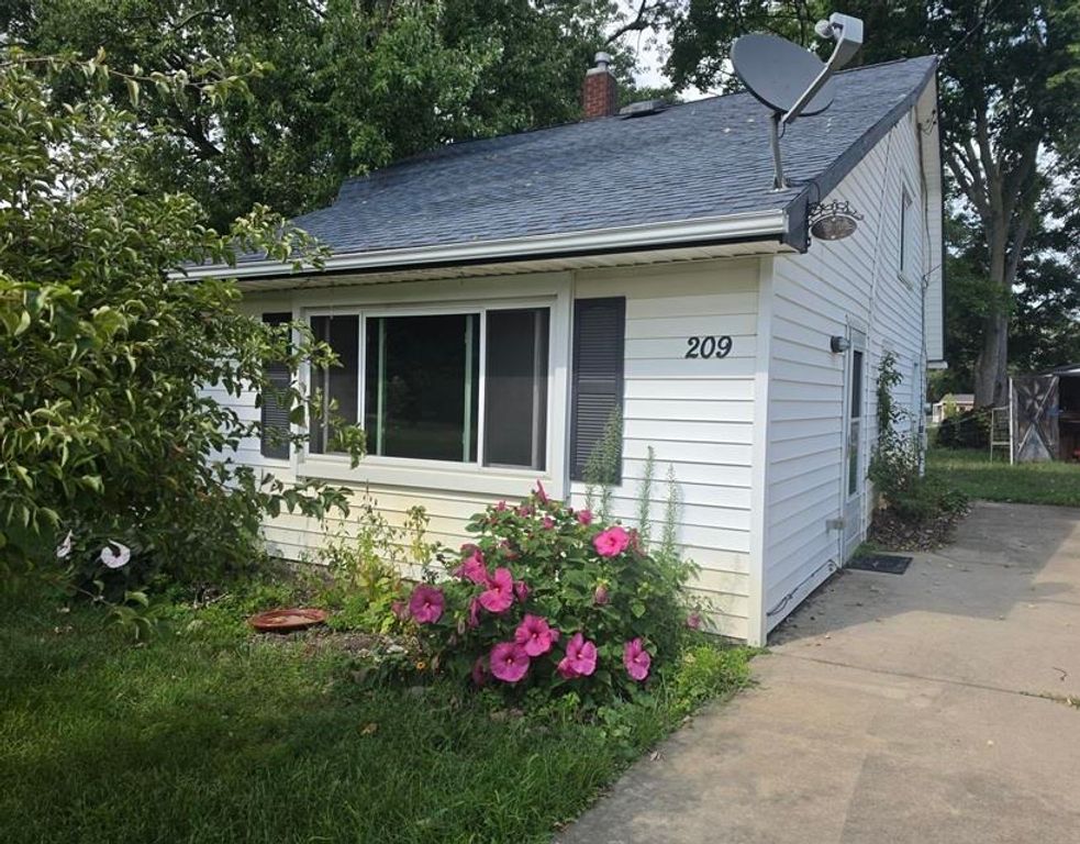 209 Park Street, Gaines, MI 48436