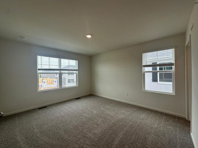 2267 Glacier Street, Mundelein, IL 60060