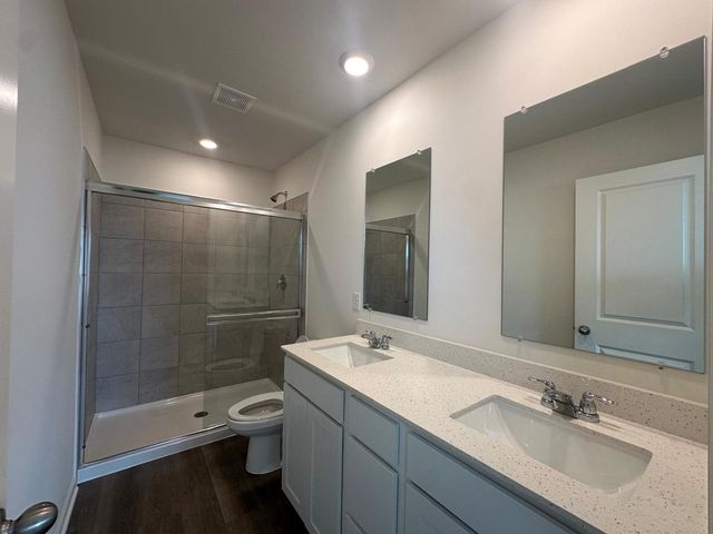 2267 Glacier Street, Mundelein, IL 60060