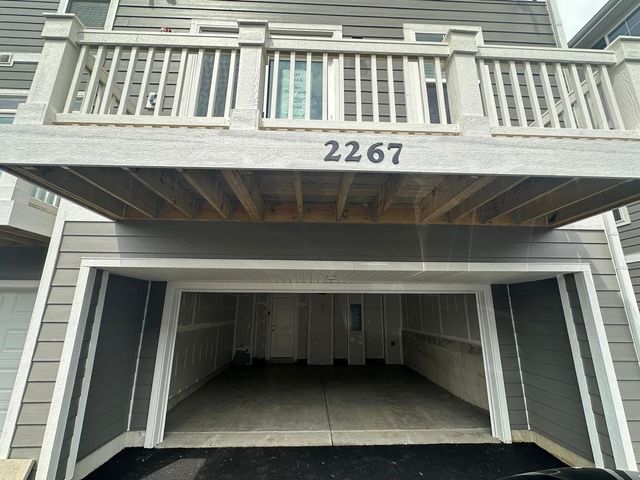 2267 Glacier Street, Mundelein, IL 60060