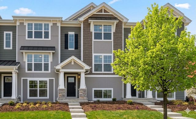 2267 Glacier Street, Mundelein, IL 60060