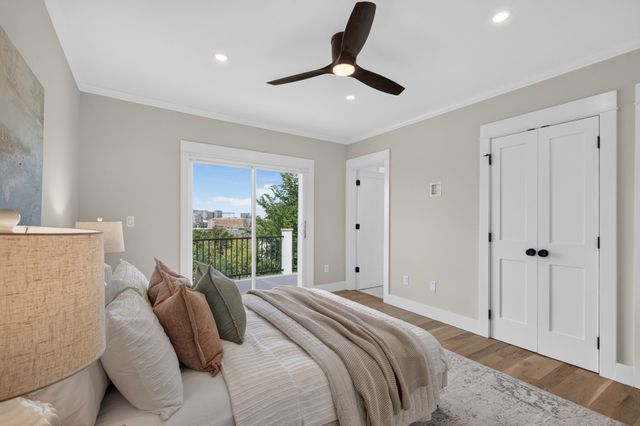 19 Thomas Park 2, Boston, MA 02127
