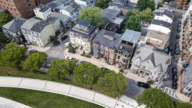 19 Thomas Park 2, Boston, MA 02127