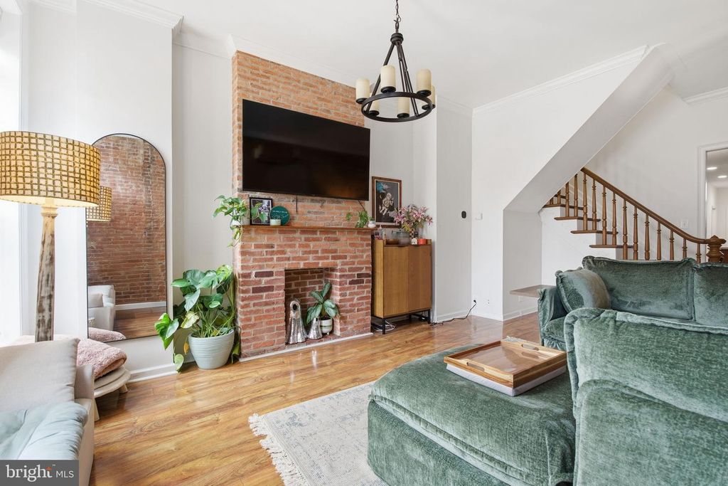 3032 DILLON ST, Baltimore, MD 21224