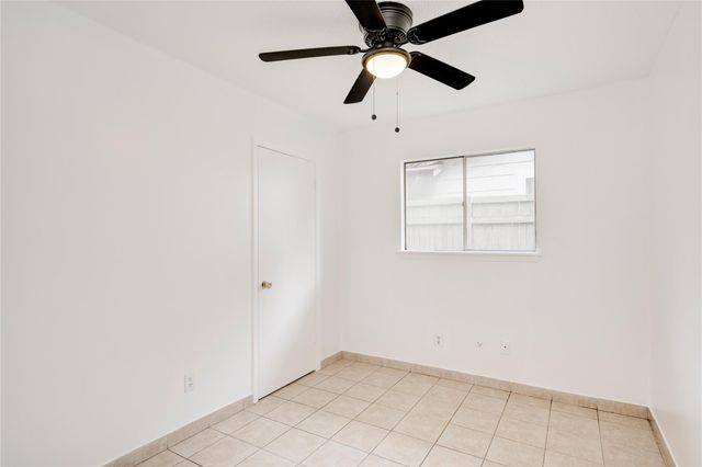 9502 NORTH CREEK DR, Austin, TX 78753
