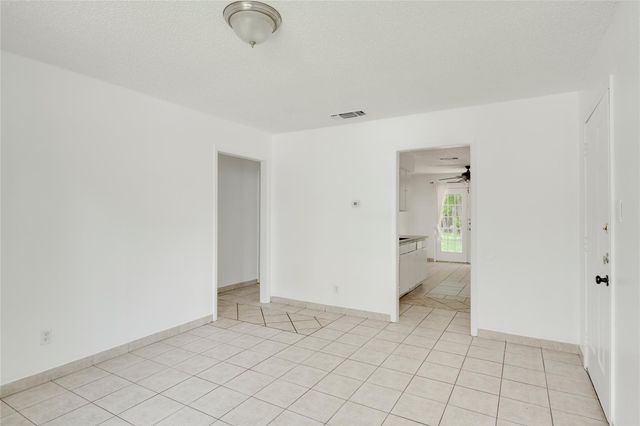 9502 NORTH CREEK DR, Austin, TX 78753