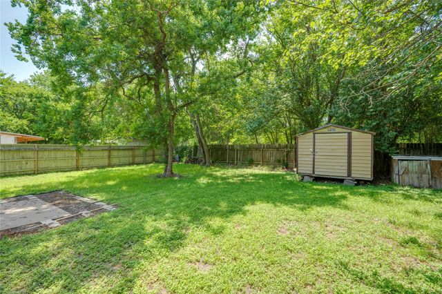 9502 NORTH CREEK DR, Austin, TX 78753