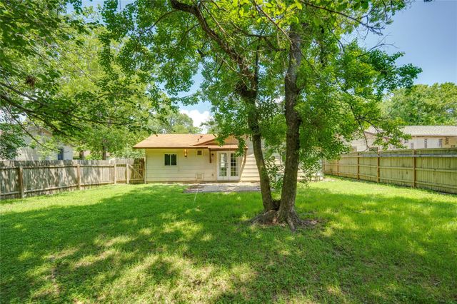 9502 NORTH CREEK DR, Austin, TX 78753