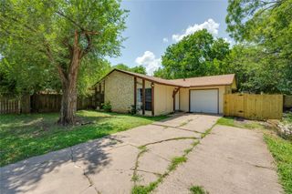 9502 NORTH CREEK DR, Austin, TX 78753