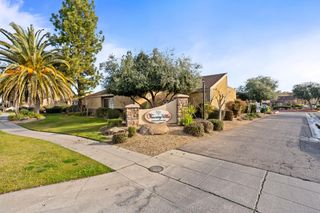 7166 N Fruit, Fresno, CA 93711