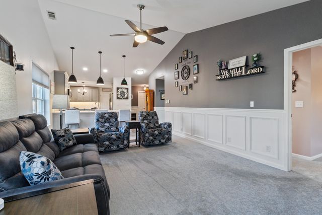 3302 Milestone Creek Court, Valparaiso, IN 46385