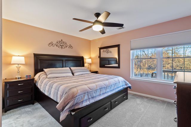 3302 Milestone Creek Court, Valparaiso, IN 46385